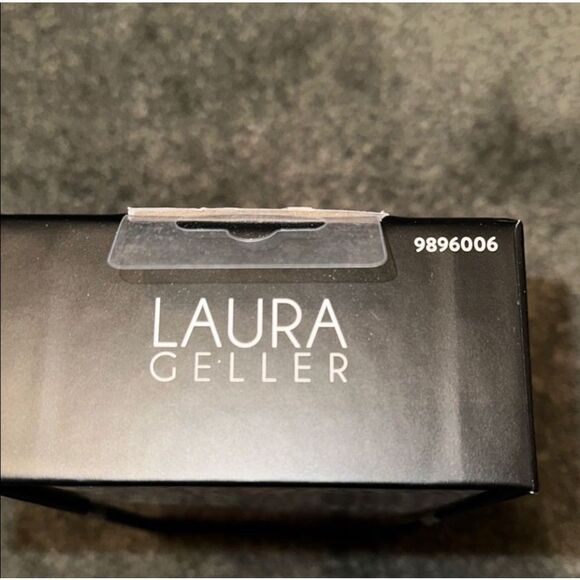 Laura Geller Blending Beauties Face Brush Set Sealed, never opened. - Picture 5 of 7